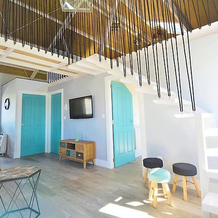 Galihost - Apartamentos Mamuela Ribadumia Esterno foto