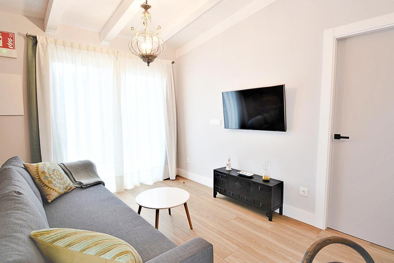 Galihost - Apartamentos Mamuela Ribadumia Esterno foto