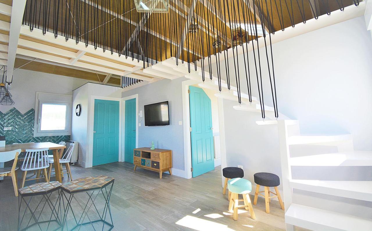 Galihost - Apartamentos Mamuela Ribadumia Esterno foto