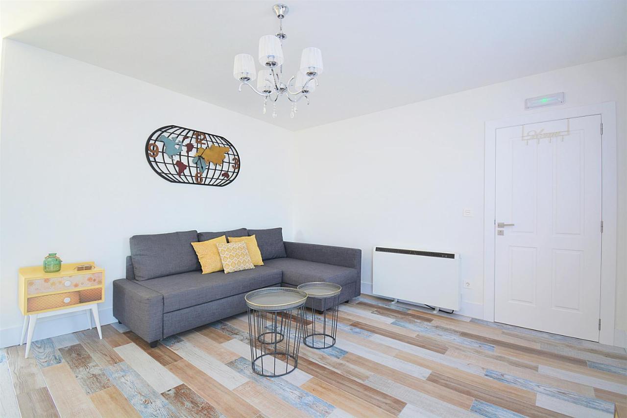 Galihost - Apartamentos Mamuela Ribadumia Esterno foto