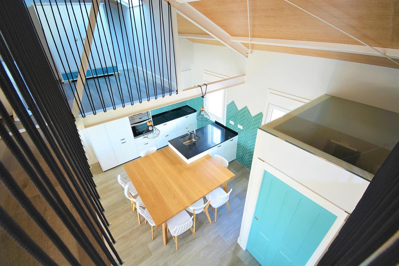 Galihost - Apartamentos Mamuela Ribadumia Esterno foto