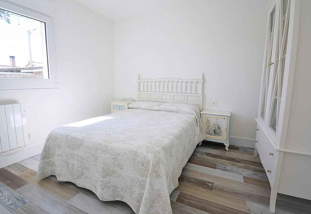 Galihost - Apartamentos Mamuela Ribadumia Esterno foto