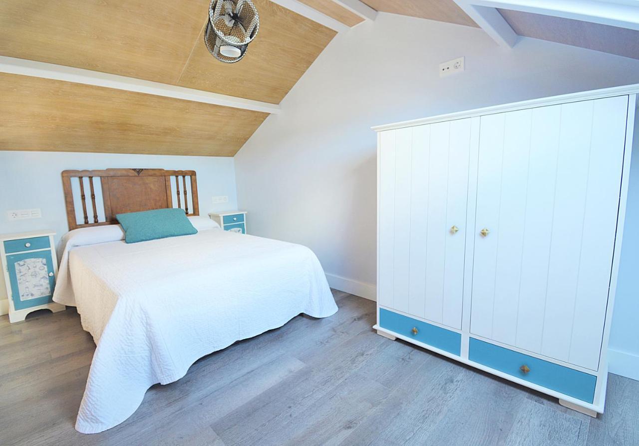 Galihost - Apartamentos Mamuela Ribadumia Esterno foto